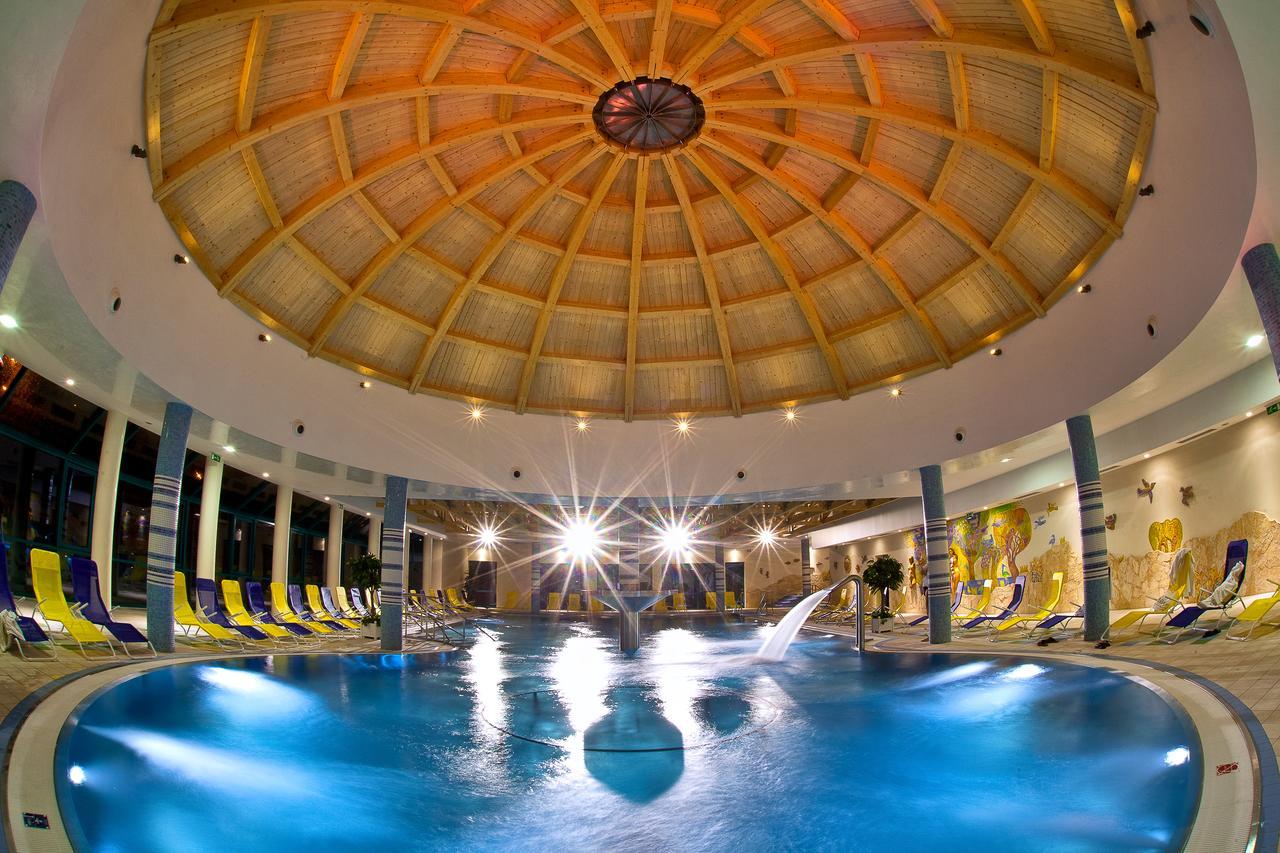 Hotel Alexander Бардеевские Купели Экстерьер фото
