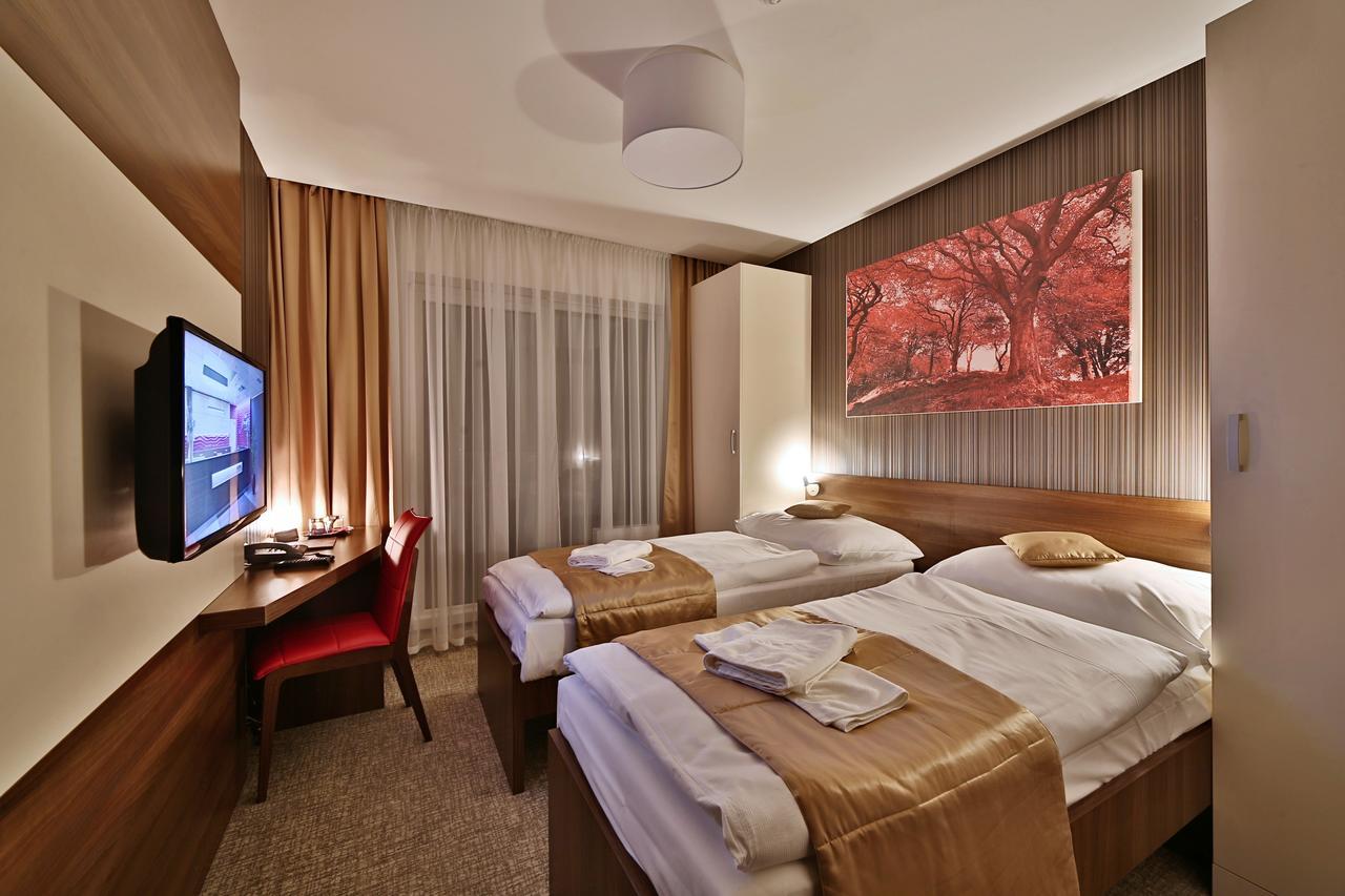 Hotel Alexander Бардеевские Купели Экстерьер фото
