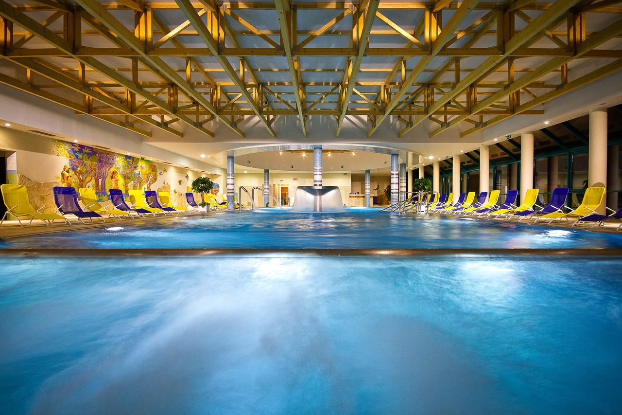 Hotel Alexander Бардеевские Купели Экстерьер фото